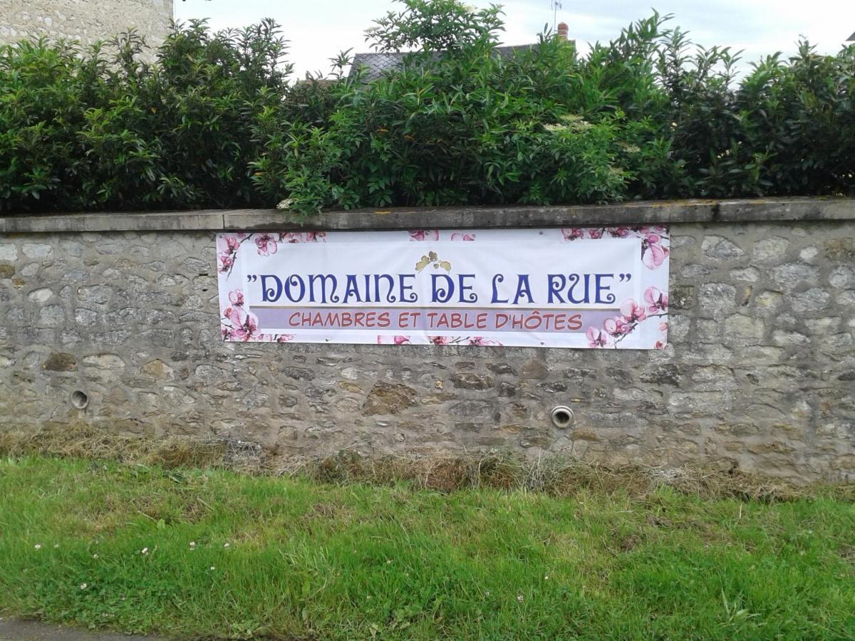 Domaine De La Rue Bed & Breakfast La Berthenoux Bagian luar foto